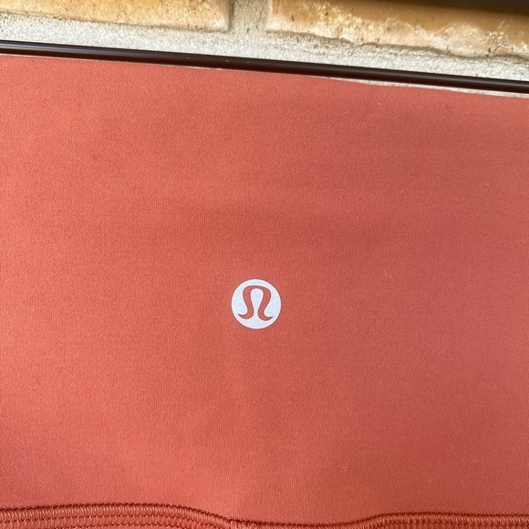 Lululemon Wunder Train High Rise Tight, Aztec Brick, Size 18 - Picture 3 of 9